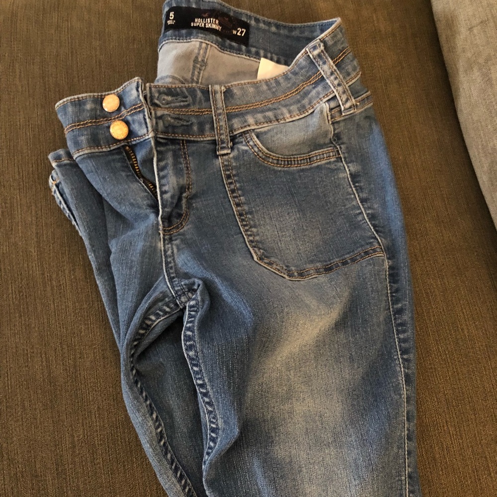 Hollister jeans